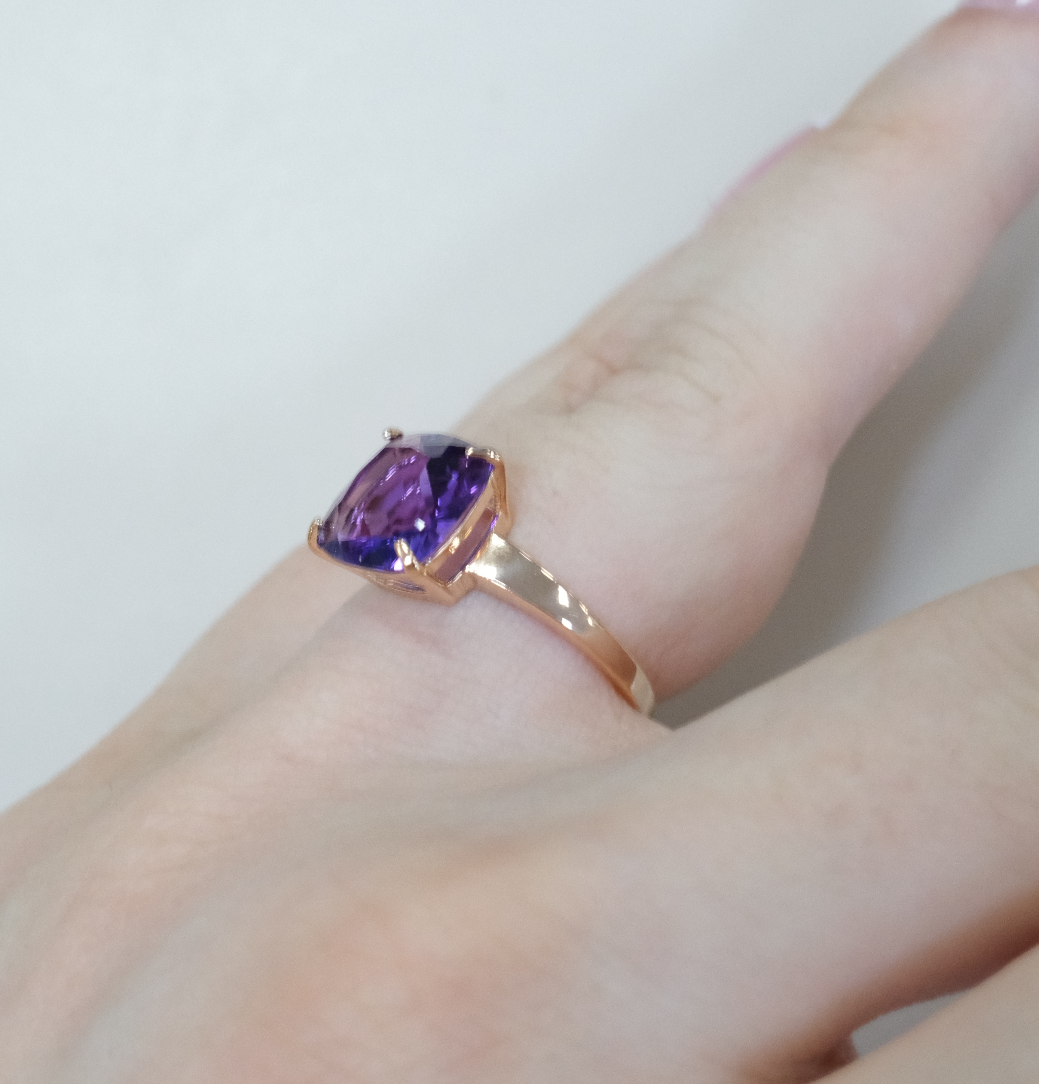Серебряное кольцо с аметистом